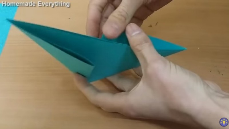 cách gấp trực thăng-Bước 1