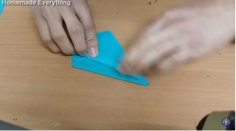 cách gấp trực thăng-Bước 4