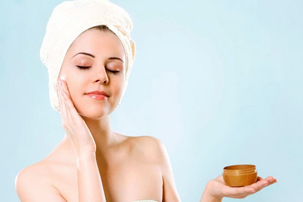 Bỏ Túi Ngay Quy Trình Chăm Sóc Da Vào Mùa Đông Dành Cho Chị Em