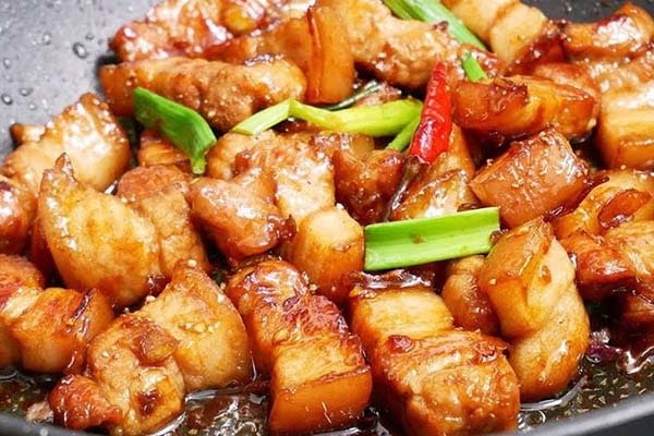 Cách Làm Thịt Kho Cháy Cạnh Ngon Đậm Đà Cả Nhà Mê Tít