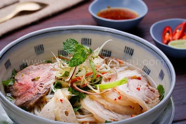 Cách Nấu Bún Bò Huế Chuẩn Vị – Ngon Đầm Đạ – Đơn Giản