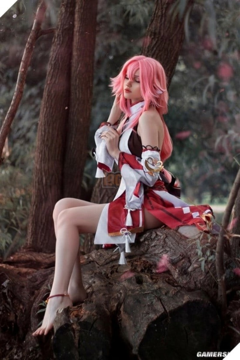cosplay yae miko