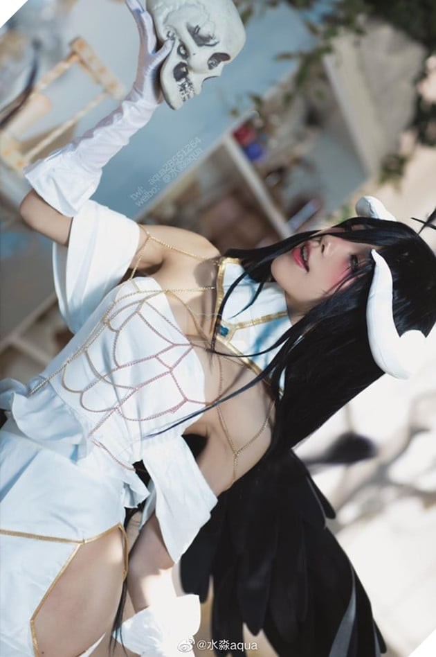 Mê Mẩn Trước Bộ Cosplay Albedo - Quỷ Nữ Gợi Cảm Nhất Nhì Anime Overlord