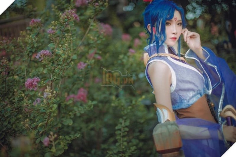 LMHT: Ngắm nhìn bộ cosplay Fiora Phi Kiếm siêu đẹp đến không thể rời mắt được 4