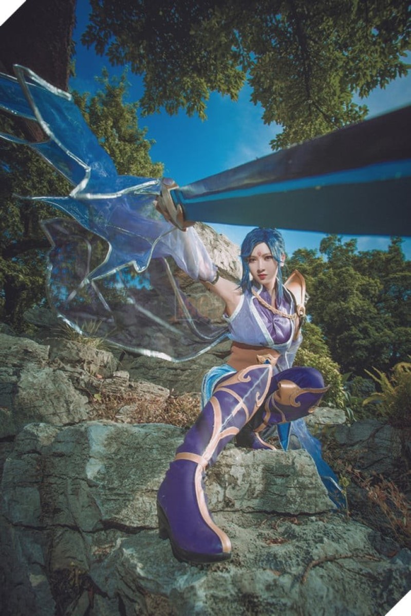 LMHT: Ngắm nhìn bộ cosplay Fiora Phi Kiếm siêu đẹp đến không thể rời mắt được 5