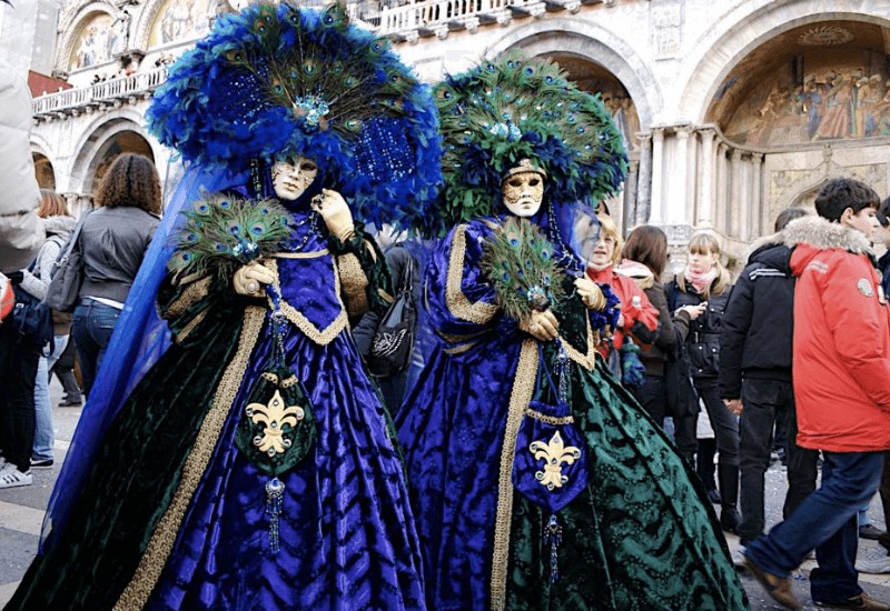 Khám Phá Bí Ẩn Những Chiếc Mặt Nạ Venice