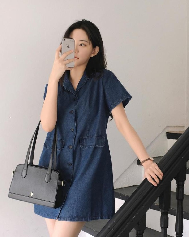 5 món đồ denim nhất định nên sắm để style mùa hè trẻ trung hơn - Ảnh 5.