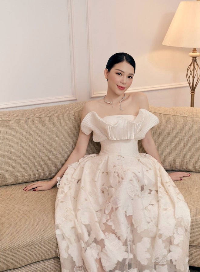 Ba Dáng Váy Cưới Kinh Điển Luôn Được Lòng Dâu Hào Môn, Diện Lên Là Thấy Khí Chất Hơn Người