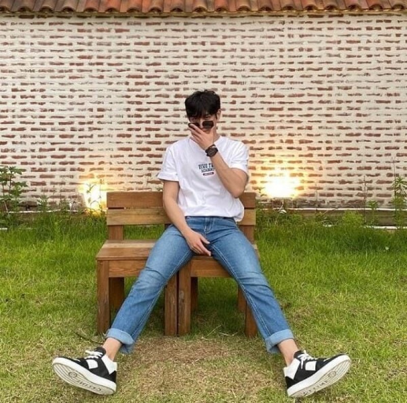 Ảnh: @youngdae0302