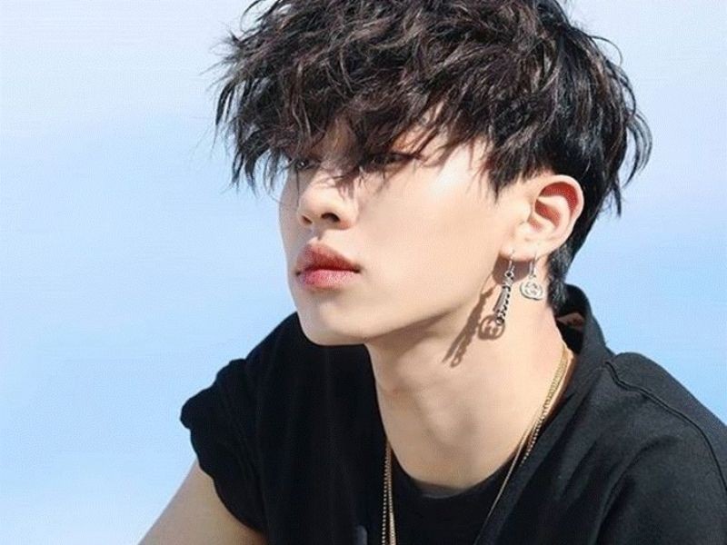 Thường xuyên bấm chân tóc 