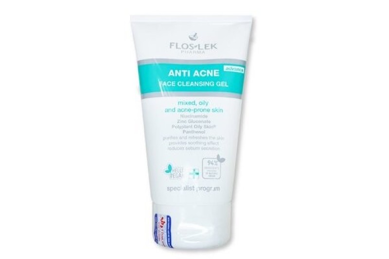 Sữa rửa mặt trị mụn đầu đen cho nam Floslek Antibacterial Face Cleansing Gel