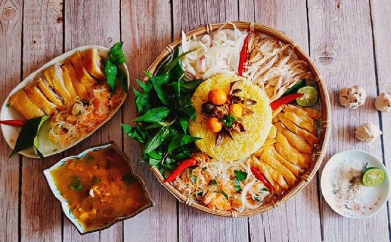 Cơm gà chuẩn bị Hội An @sưu tầm