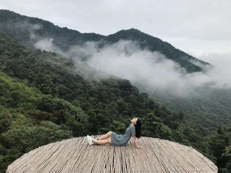 Du khách check-in Cầu Mây - Tam Đảo @sưu tầm