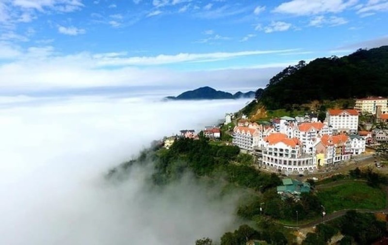Ngắm nhìn Tam Đảo mờ hơi sương đầy thơ mộng