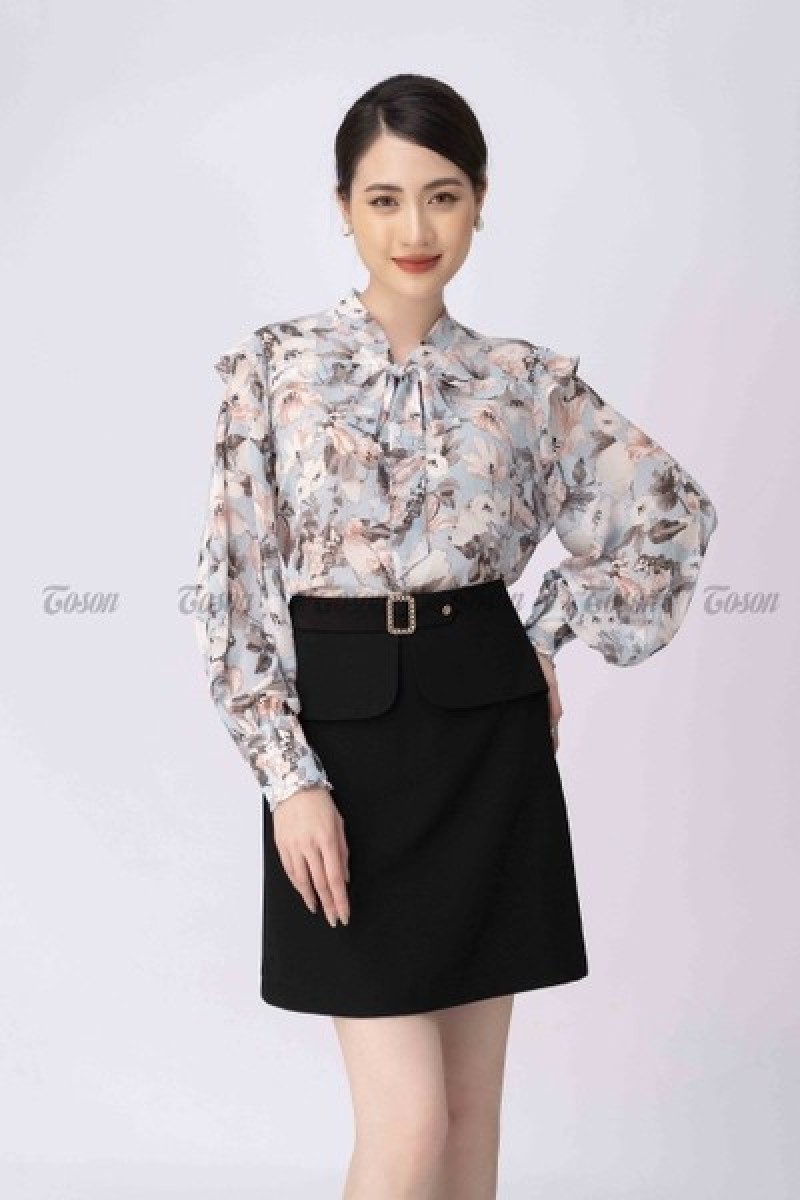 Áo sơ mi họa tiết hoa
