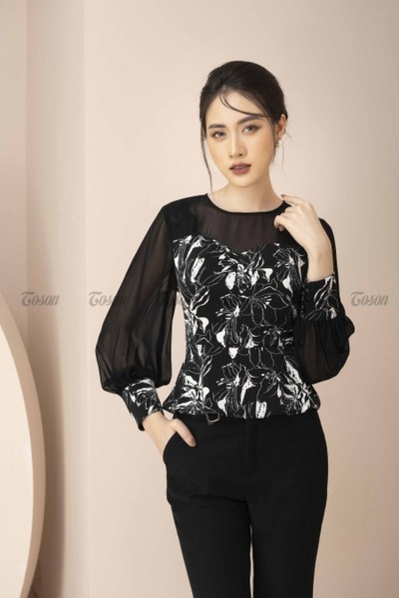 Áo sơ mi họa tiết hoa