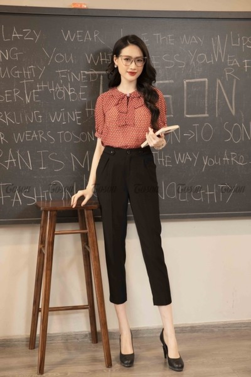 Áo sơ mi cổ thắt nơ