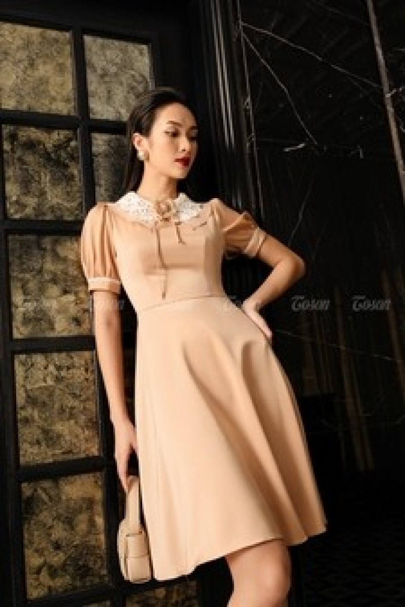 Đầm thiết kế dáng xòe