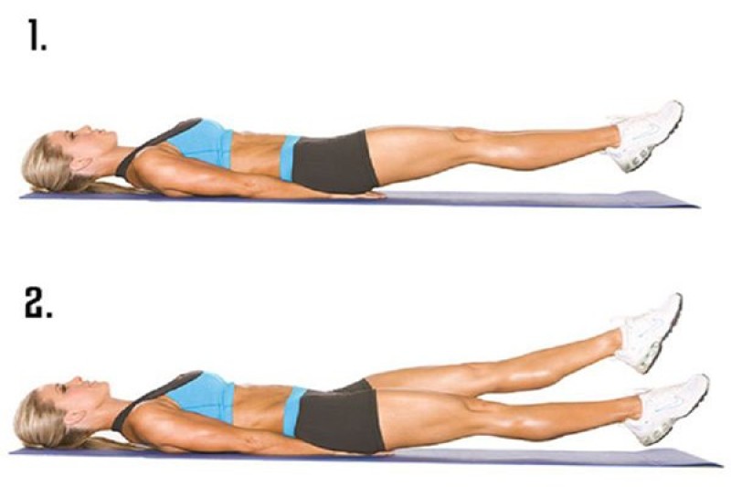 Tư thể bài tập Scissor kick dễ dàng thực hiện