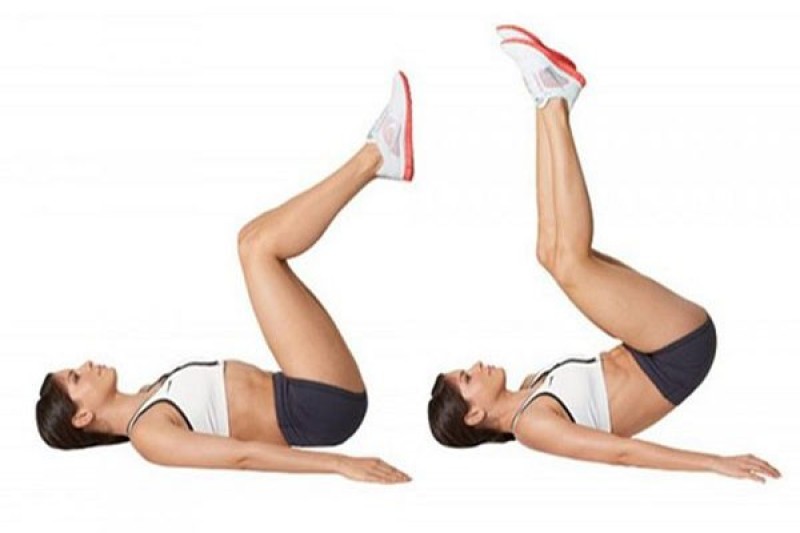 Reverse Crunch là bài tập giảm mỡ hiệu quả dành cho người lười