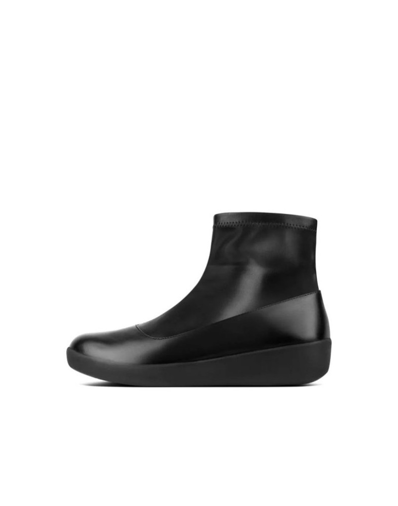 Phối đồ với boot cổ điển