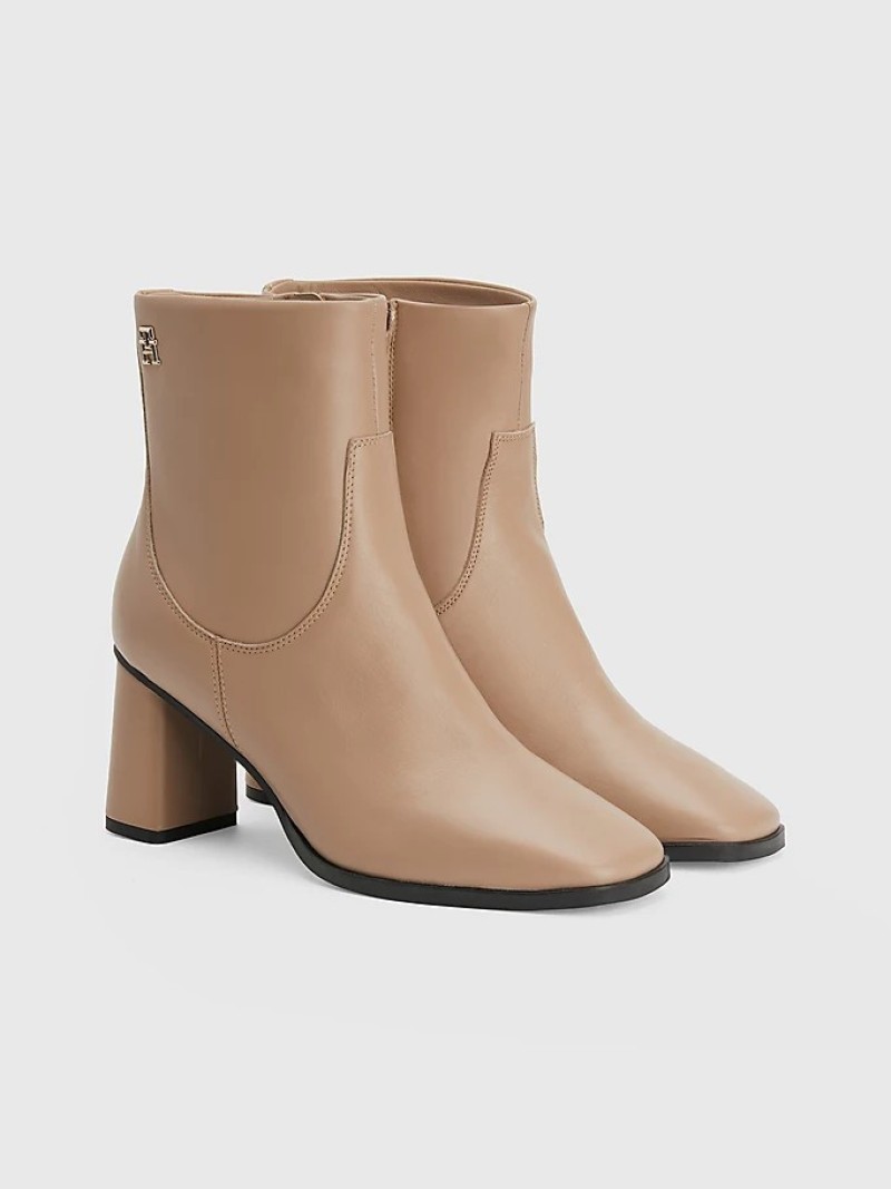 Phối đồ với boot màu nâu