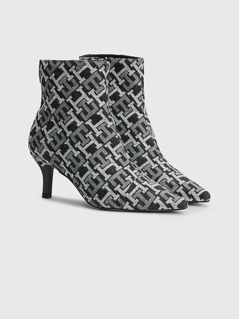 Phối đồ với boot mũi nhọn