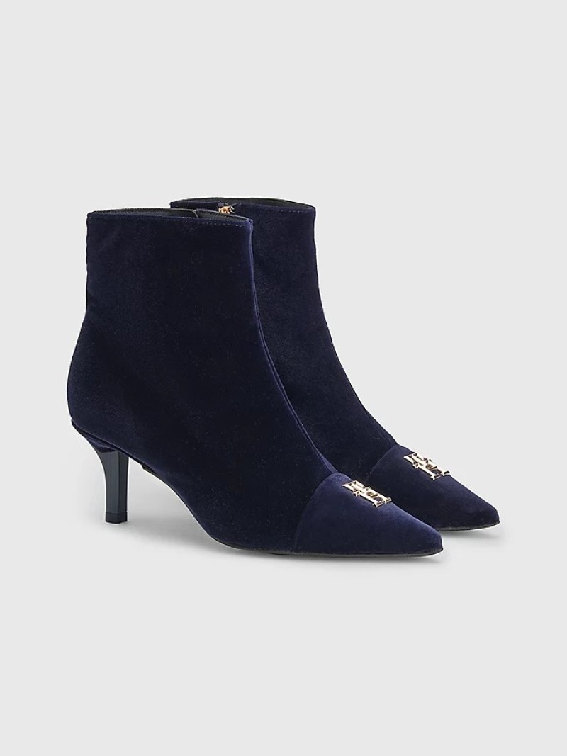 Phối đồ với boot mũi nhọn
