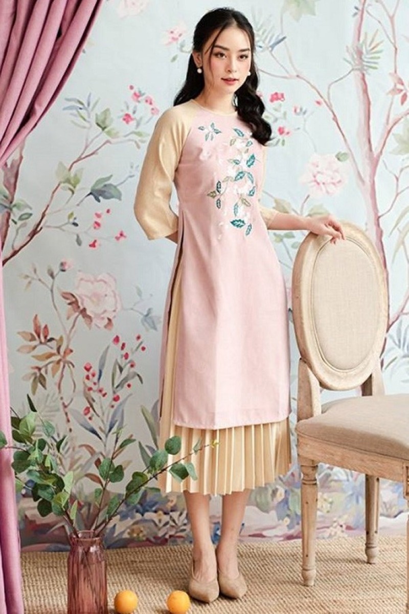 Tôn chiều cao bằng áo dài