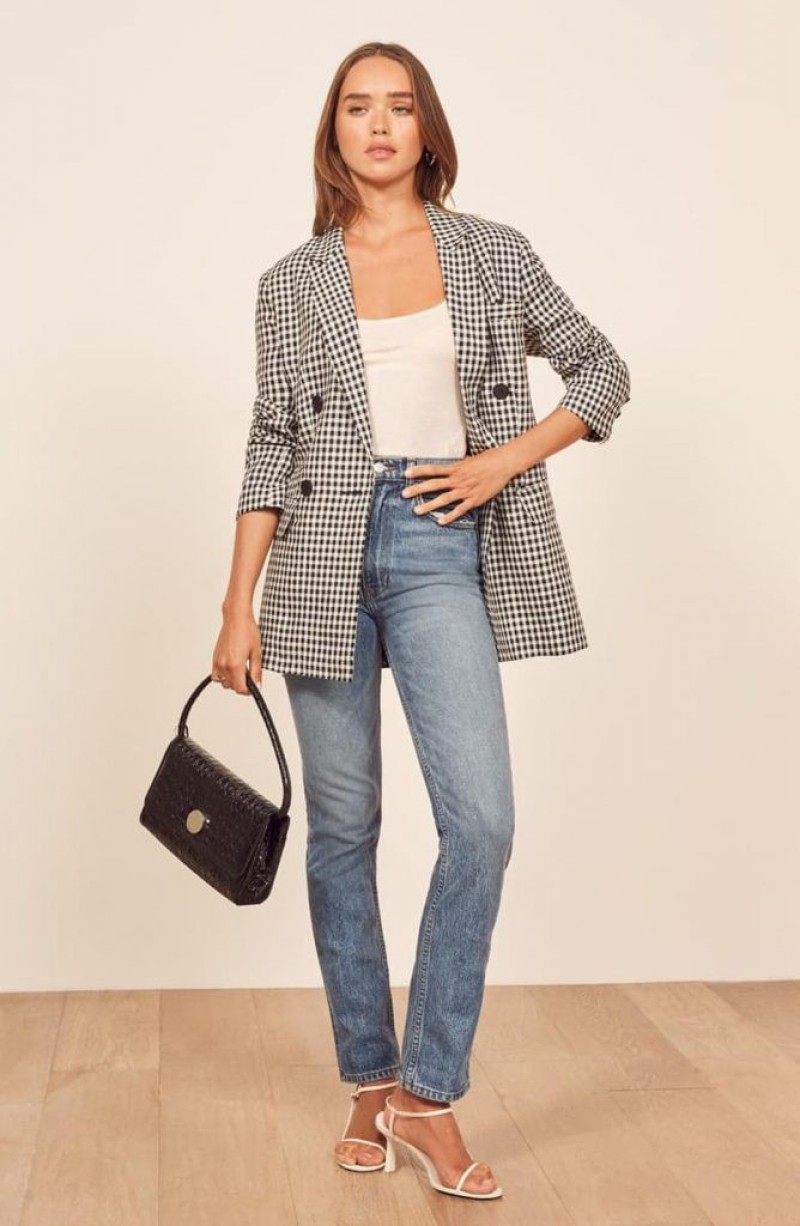Phối đồ với blazer dáng boyfriend