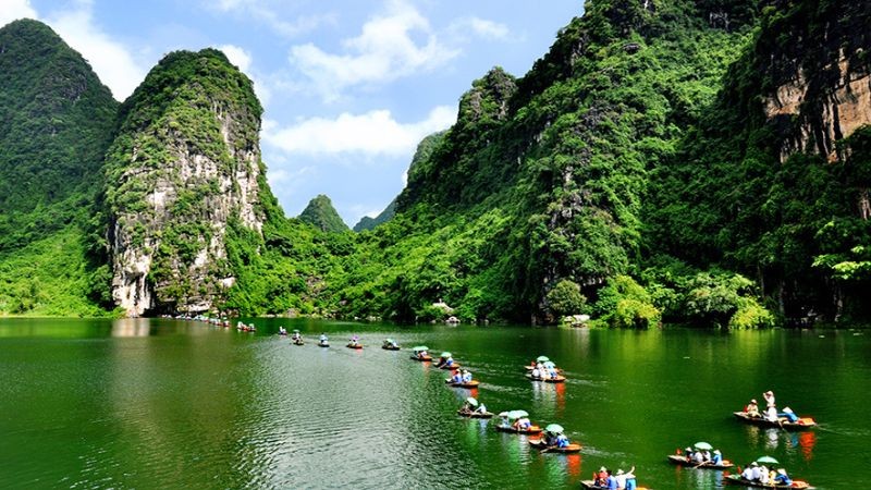 Du Lịch Tháng 5 Nên Đi Đâu? Lên Kế Hoạch Ngay Cho Kỳ Nghỉ