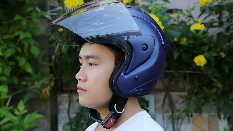 Sử dụng mũ bảo hiểm phù hợp