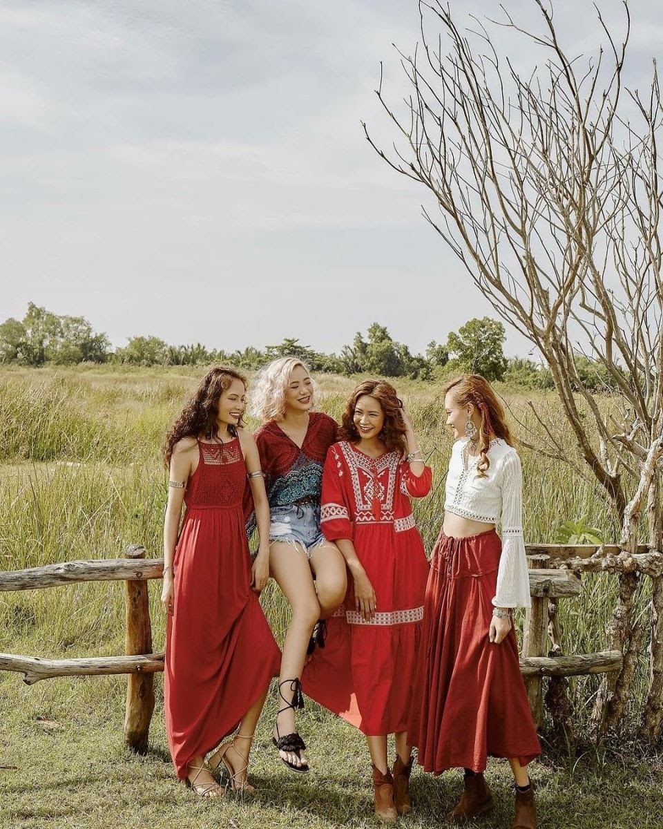 Bohemian Style Là Gì? Yếu Tố Riêng Biệt Của Cách Điệu Bohemian