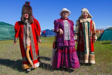 Trang Phục Dân Tộc Yakut