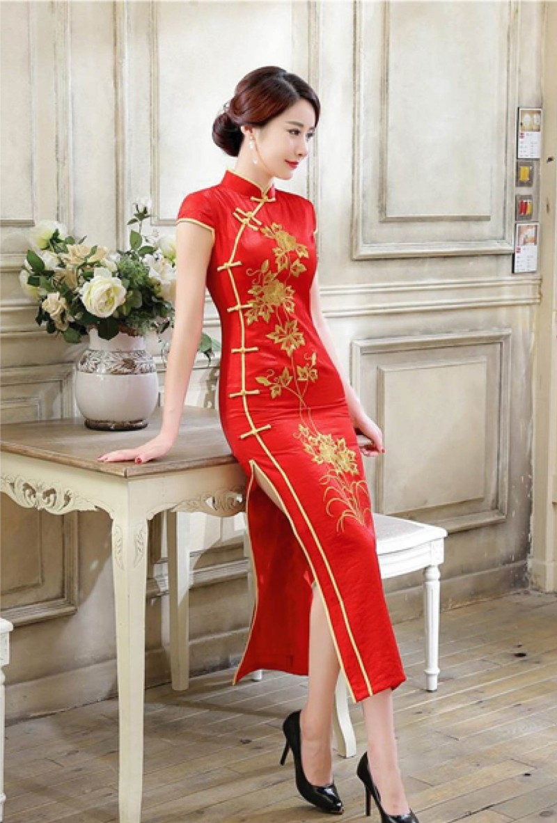 Nét đặc trưng ấy của sườn xám