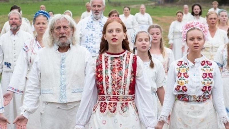 Midsommar (Lễ hội đẫm máu)