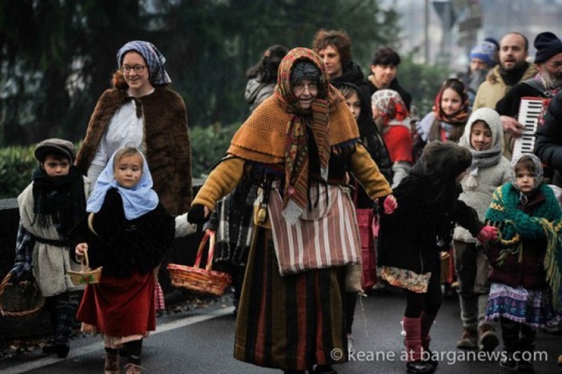 Lễ hội dành cho Bà già Noel Befana tại nước Ý.