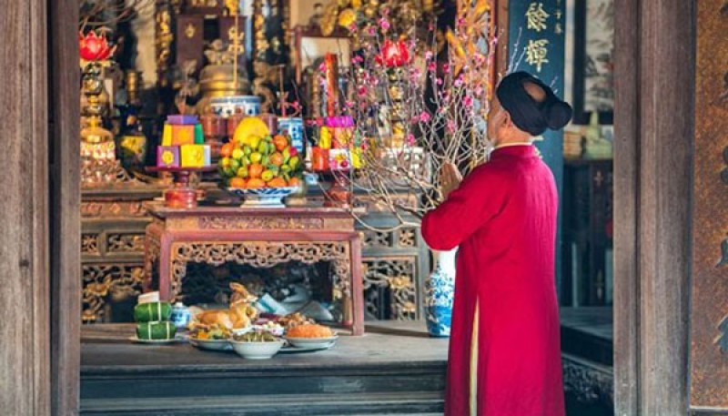 Cúng giao thừa là một phong tục không thể thiếu
