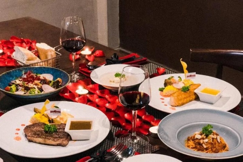Những nhà hàng lãng mạn Hà Nội được săn đón ngày 20/10