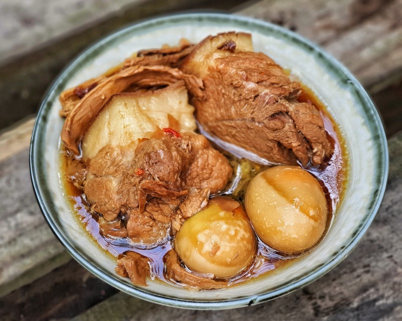 thịt kho măng khô ngon , hãy thưởng thức nhé