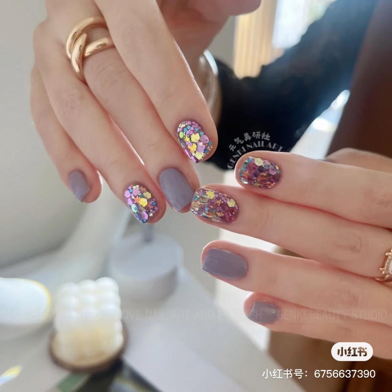 nail màu tím