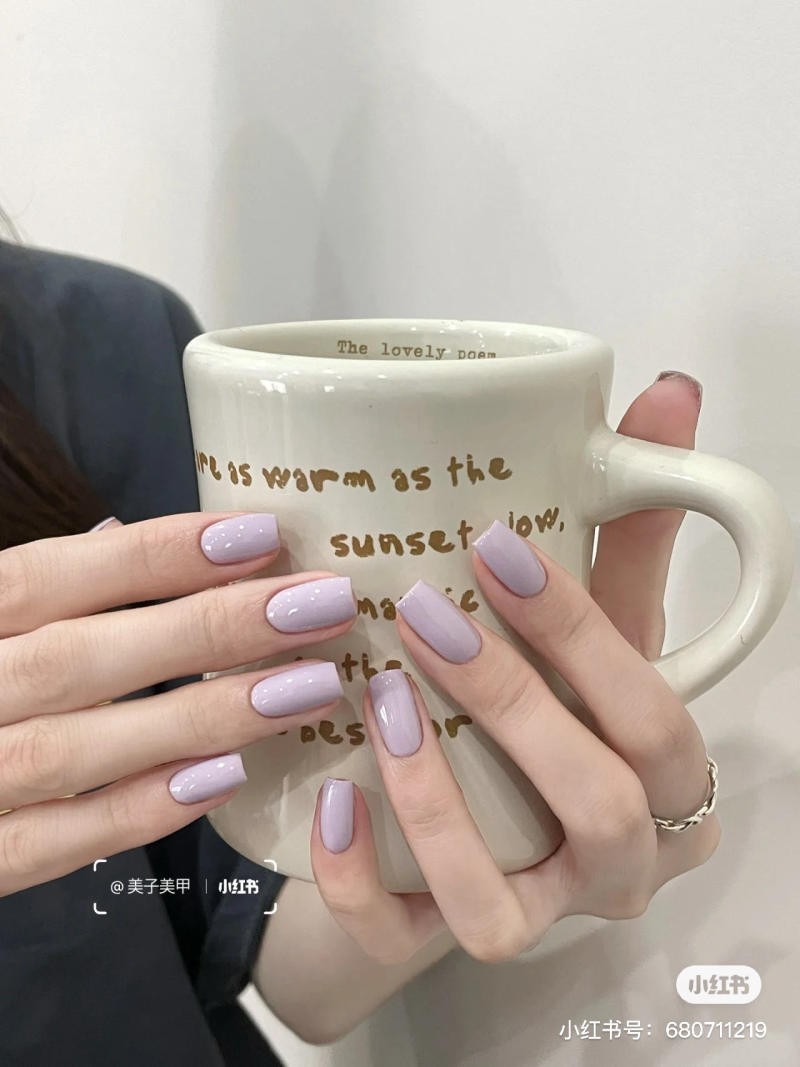 nail màu tím