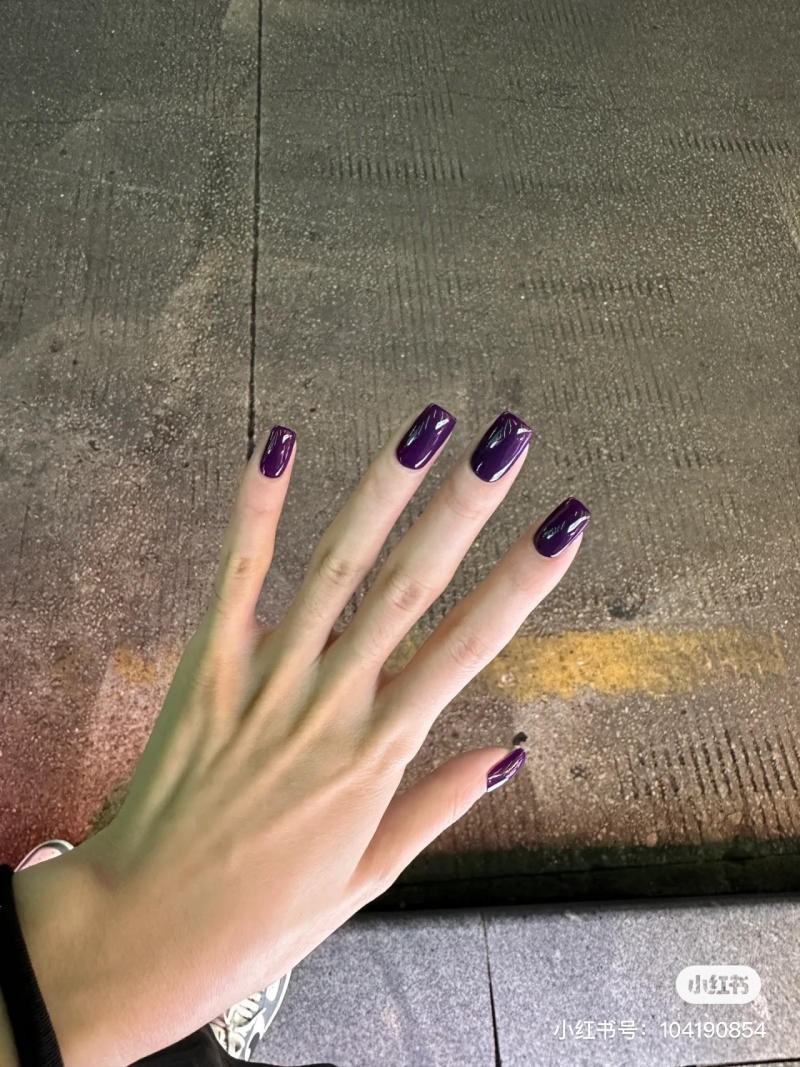 nail màu tím