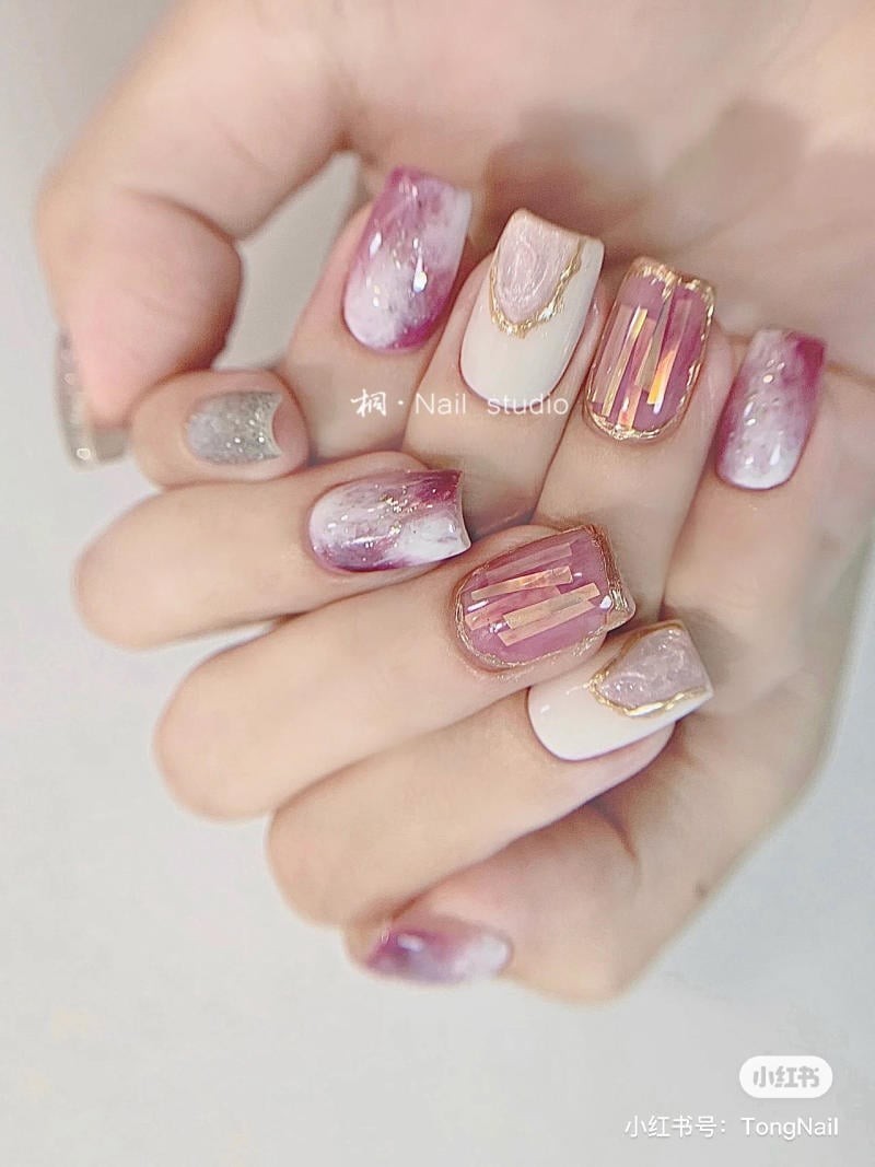 nail màu tím