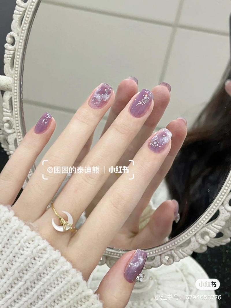 nail màu tím