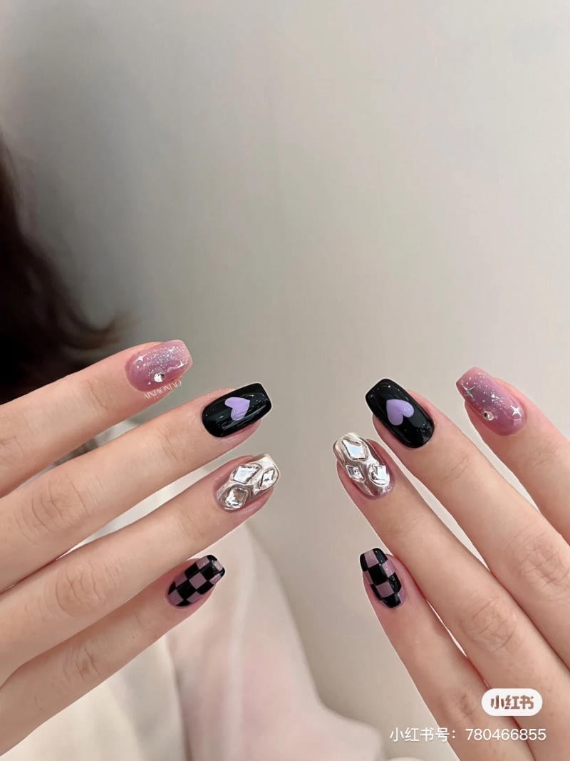 nail màu tím
