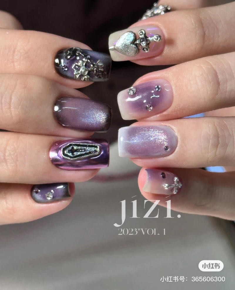 nail màu tím