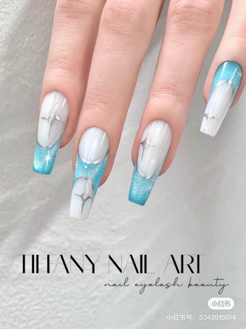 nail màu xanh dương nhạt