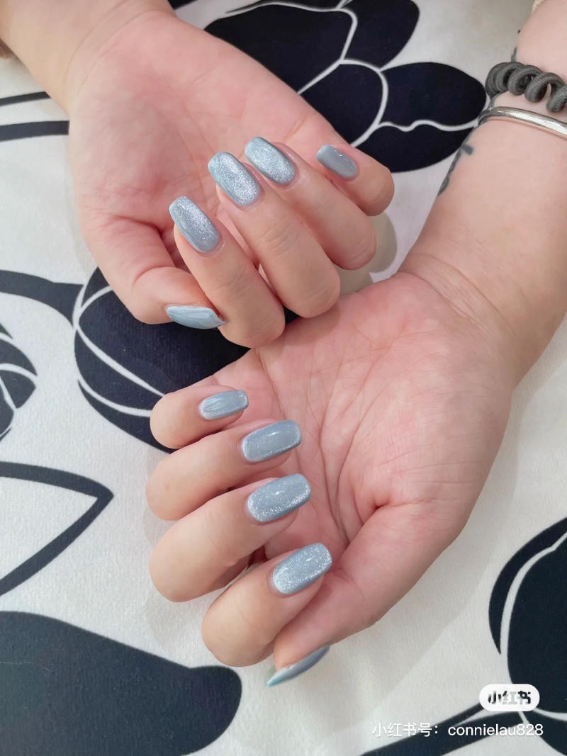 nail màu xanh dương nhạt