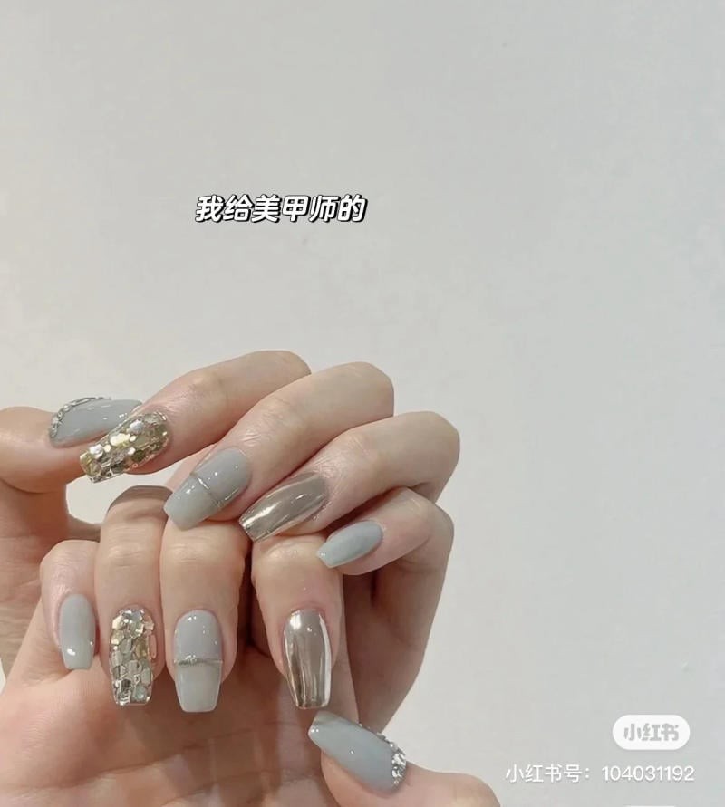 nail màu xanh dương nhạt